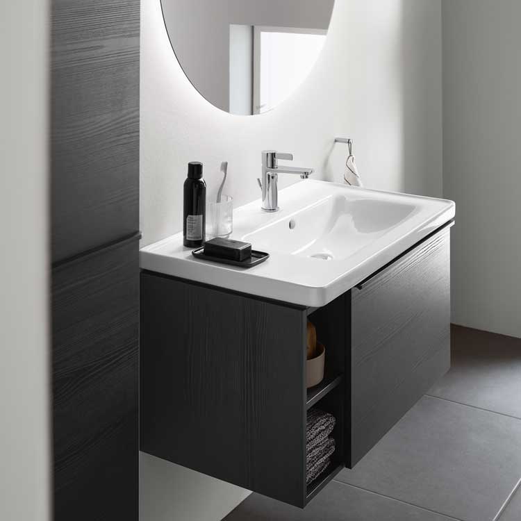 High end bathroom design and fit