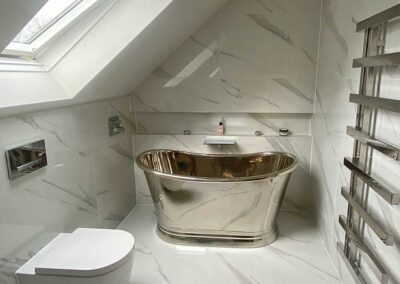 Stunning bath tub in a luxury bathroom